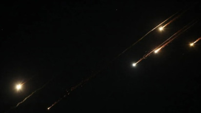 Detik-Detik Stasiun TV Nasional Iran Dihantam Rudal Israel saat Live, Sempat Terhenti Lalu...