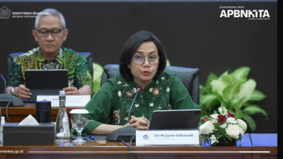 Harga Minyak Melonjak Gegara Perang Iran-Israel, Sri Mulyani: Naik 18 Persen dalam Tiga Hari