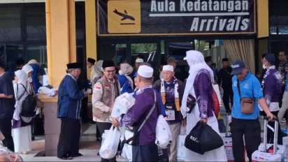 Sempat Diteror Bom dalam Pesawat Saudi Airlines, Jamaah Haji Asal Depok Tiba di Asrama Haji Embarkasi Jakarta-Bekasi