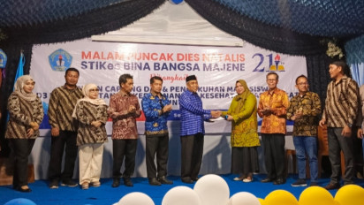 Pemda Majene Resmi Hibahkan Tanahnya ke  STIKes Bina Bangsa Majene