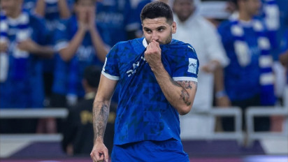 Murah dan Tajam, Aleksandar Mitrovic Bisa Jadi Striker Ideal AC Milan Musim Depan