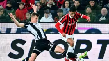 Jaka Bijol (kiri) hengkang dari Udinese