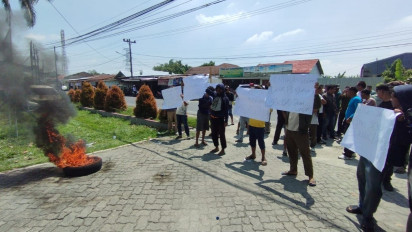 Ramai-ramai Pemuda Geruduk Kantor Wilayah Ditjenpas Sumut, Desak Napi Narkoba Asal Aceh Direlokasi
