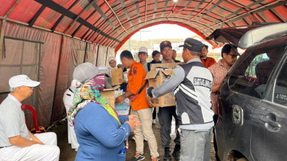 Peruri Beri Bantuan Logistik untuk Korban Bencana Pergeseran Tanah di Purwakarta