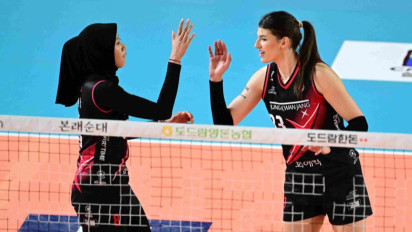 Adu Gaji Megawati Hangestri Vs Vanja Bukilic usai Gabung Manisa BBSK dan Il Bisonte, Lebih Kaya Raya Siapa?