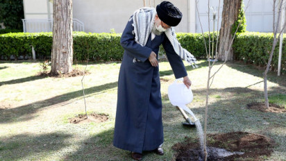 Putra Mahkota Reza Pahlavi Buka Suara Usai Ali Khamenei Tewas: Ini Momen yang Bisa Mengubah Arah Iran