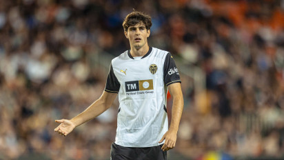 Bursa Transfer AC Milan: Peluang ke Serie A Terbuka, Gelandang Valencia Ini Kembali Masuk Radar Rossoneri