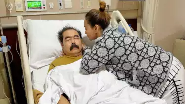 Inul Daratista temani sang suami, Adam Suseno di rumah sakit