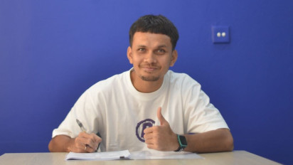 Respons Tak Terduga Hamra Hehanussa usai Resmi Gabung Persib Bandung: Ini Tak Disangka-sangka 