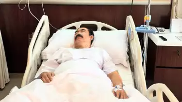 Adam Suseno suami Inul Daratista terbaring di rumah sakit