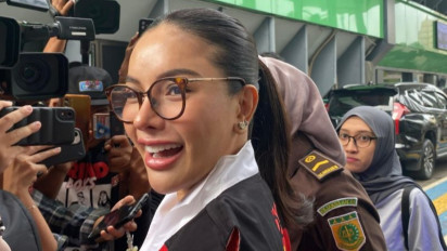 Nikita Mirzani Tak Terima Dituding Peras Reza Gladys Rp4 Miliar, Sebut Isi Dakwaan JPU Bualan!