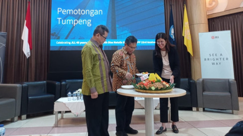 SKSG UI Gelar Diskusi Tren Properti 2025: Sektor Logistik dan ...