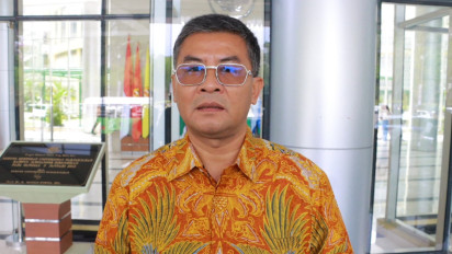 Wagub Erwan Dorong Pengrajin Jabar Berinovasi Sesuai Perkembangan Zaman