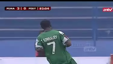 John Tarkpor saat berseragam Persebaya.