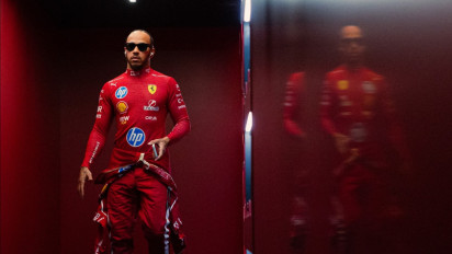 Performanya Menurun Sejak Gabung Ferrari, Lewis Hamilton Tetap Dapat Dukungan dari Bos Mercedes: Anda Tidak Bisa...