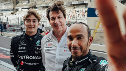 Ditinggal Setelah 12 Tahun Bekerja Sama di Mercedes, Toto Wolff Akui Dirinya dan Lewis Hamilton Saat Ini...