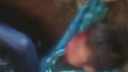 Kelewat Batas! Viral Video Perundungan Bocah 13 Tahun Dimasukkan ke Sumur, Dipaksa Merokok, Minum Tuak hingga Siram Luka Korban Pakai Alkohol