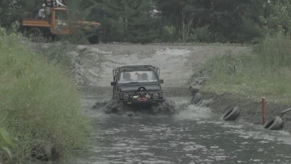 Sensasi Menegangkan Liburan Seru Off Road Bersama Keluarga di Hutan Cemara Pakal Surabaya
