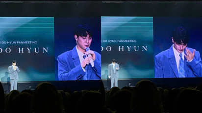 Tak Kuasa Menahan Tangis di Acara Fan Meeting Jakarta, Lee Do Hyun Akui Merasa Kesepian: Kalian Menyadarkan Saya