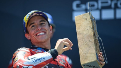 Meski Alami Dua Kecelakaan, Marc Marquez Menangi Sprint Race MotoGP Assen 2025