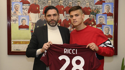 Sudah Jalani Tes Medis, AC Milan Selangkah Lagi Resmikan Transfer Samuele Ricci