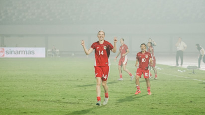 Rayakan Gol Debut dengan Gaya Velocity, Isa Warps Blak-blakan ingin Selebrasi Ala Ole Romeny di Laga Selanjutnya: Dia Idola Saya!