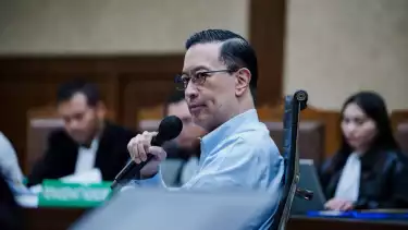 Thomas Trikasih Lembong atau Tom Lembong, jadi saksi kasus dugaan importasi gula, dengan terdakwa Charles Sitorus, di Pengadilan Tipikor Jakarta, Senin (30/6/2025)