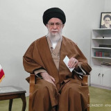 Khamenei Ancam AS, Pangkalan Militer Amerika di Timur Tengah Bisa Diserang Lagi Jika...