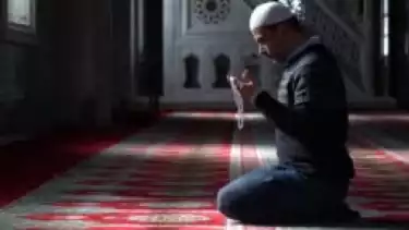Meski Baru Belajar, Shalat Tahajud Lebih Utama pada Waktu ini Dianjurkan Ustaz Adi Hidayat