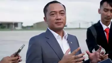 Mensesneg Prasetyo Hadi di Pangkalan TNI AU Halim Perdanakusuma, Selasa (1/7/2025).