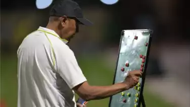 Tak Gentar! Rahmad Darmawan Tantang Pemain Liga All Star Bungkam Ole Romeny Cs di Piala Presiden 2025