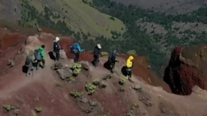Investor Hilang, Pembangunan Kereta Gantung ke Gunung Rinjani Batal