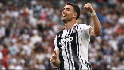 Bursa Transfer AC Milan: Batal Gaet Victor Boniface, Rossoneri Putar Haluan Kejar Dusan Vlahovic