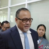 Hari Kedua Uji Calon Dubes: Dari Iman Kusumo hingga Diplomat Senior Andi Rachmianto