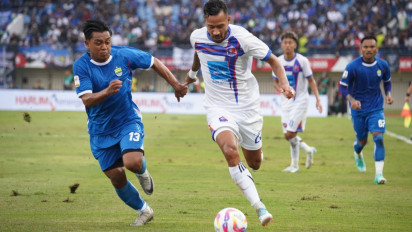 Dua Pemain Persib Ini Banjir Kritikan Usai Maung Bandung Kalah 0-2 dari Port FC di Piala Presiden 2025: Mending Jual Saja!