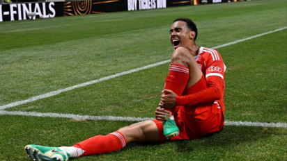 Kabar Buruk untuk Bayern Munich, Jamal Musiala Dikonfirmasi Alami Patah Tulang Fibula dan Harus Absen 5 Bulan