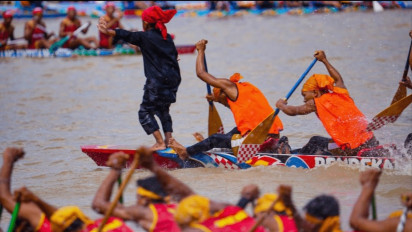 Pacu Jalur Riau Mendunia, Tren Aura Farming Ternyata Punya Makna Mendalam!