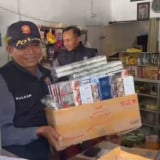 Heboh Bea Cukai Razia Rokok Ilegal di Warung Madura Tengah Malam, Bantah Ada Pungli