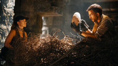 Review Jurassic World Rebirth: Ketika Nostalgia Terlalu Main Aman