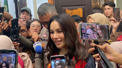 Hari Sumpah Pemuda, Nikita Mirzani Tunggu Nasib di Pengadilan!