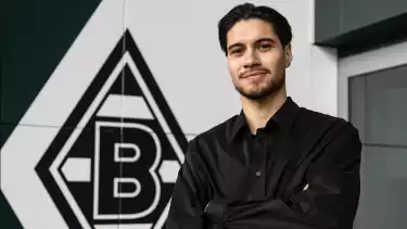 Kevin Diks berbicara soal komitmennya bersama Borussia Monchen Gladbach