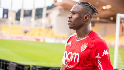 Nama Baru di Daftar Belanja AC Milan, Kini Incar Bek Serba Bisa Milik Klub Prancis