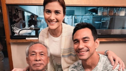 Kisah Mualaf Samanta Elsener, Adik Darius Sinathrya Tertarik Agama Islam Efek Nyaman di Masjid hingga Nazarnya...