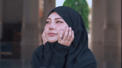 Reaksi Warga Indonesia Soal Eks Bintang 'Film Panas' Jepang, Rae Lil Black Jadi Mualaf dan Keliling Indonesia: Rekaman Masa Lalunya...