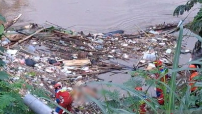 Geger, Warga Lagi Mancing di Kali Ciliwung Temukan Mayat Laki-Laki Tanpa Kepala