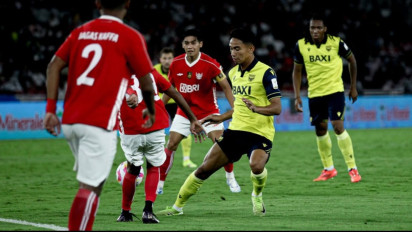 Pelatih Oxford United Kembali Beri Sinyal Pemain Timnas Indonesia Marselino Ferdinan Bakal Hengkang Setelah Piala Presiden 2025