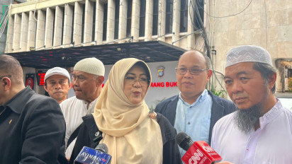 Dokter Tifa Datangi Polda Metro Jaya, Penuhi Undangan Klarifikasi Tudingan Ijazah Palsu Jokowi