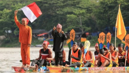 Karena Pacu Jalur, Penyanyi Asal Amerika Serikat Melly Mike Bakal Tampil di Riau Tanpa Bayaran