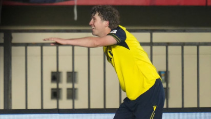 Darah Warga Inggris Seketika Mendidih Setelah Striker Oxford United Ole Romeny Cedera Parah Usai Dilanggar Pemain Arema FC