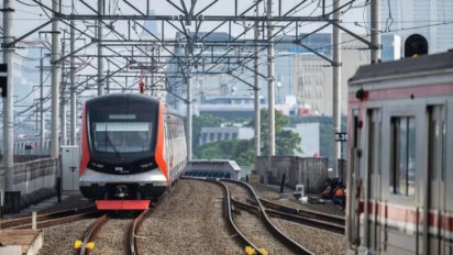Pelemparan Batu ke KRL Baru di Bogor Ternyata Dilakukan Anak Kecil